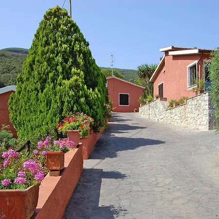 Franca In Capoliveri (Isola d'Elba)